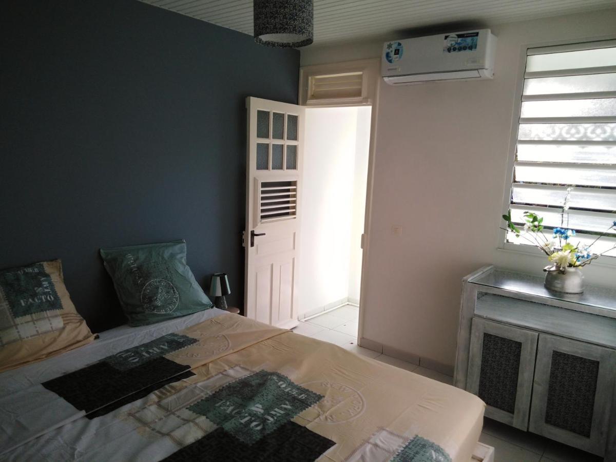 Résidence Belle Anse, F3 sans vis à vis, vue mer La Trinité Exterior foto